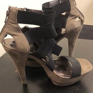 Jessica Simpson Platform Heels
